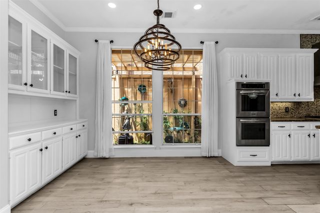 4404 Hollow Oak Drive, Dallas, TX 75287