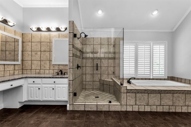 4404 Hollow Oak Drive, Dallas, TX 75287