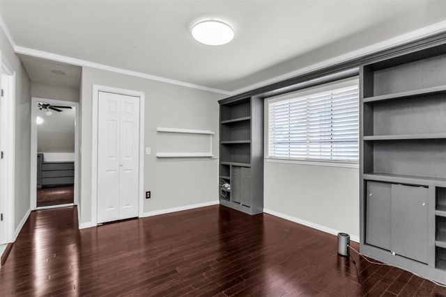 4404 Hollow Oak Drive, Dallas, TX 75287