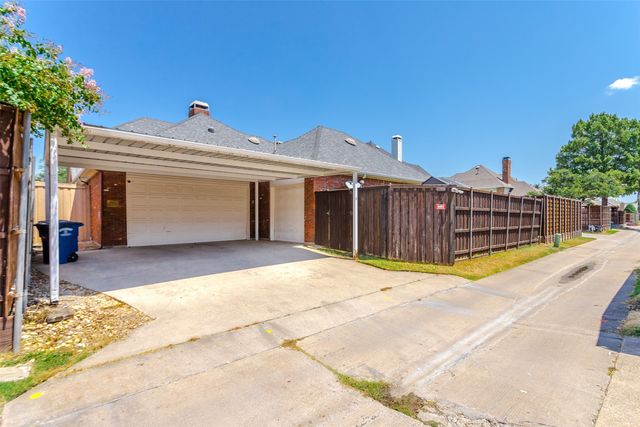 4404 Hollow Oak Drive, Dallas, TX 75287