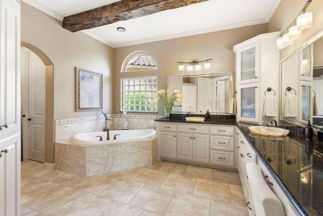 2802 Twin Fountains Drive, Houston, TX 77068