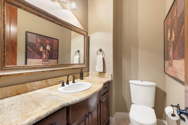 2802 Twin Fountains Drive, Houston, TX 77068