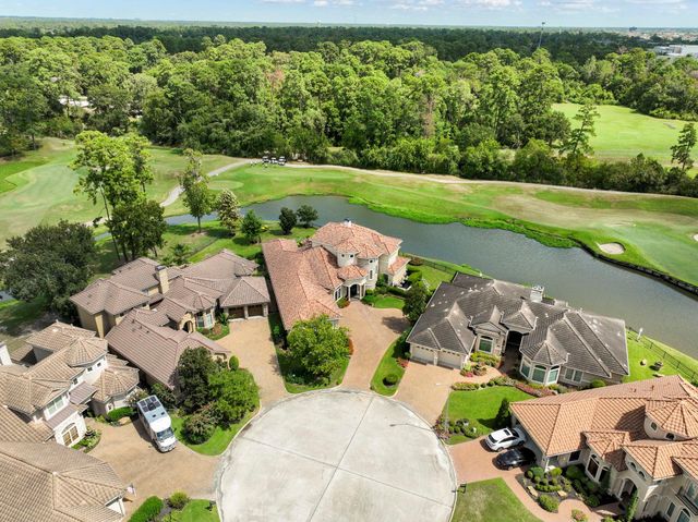 2802 Twin Fountains Drive, Houston, TX 77068