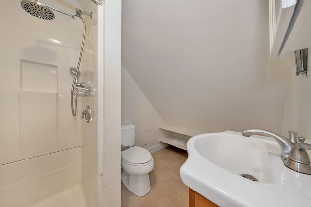 5 Murdock Terrace, Boston, MA 02135