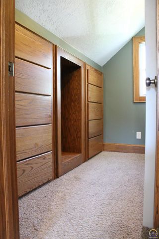 216 S Cottonwood ST, Emporia, KS 66801