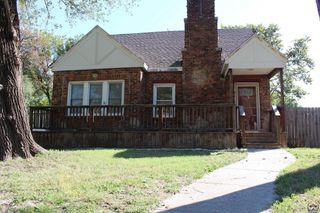216 S Cottonwood ST, Emporia, KS 66801