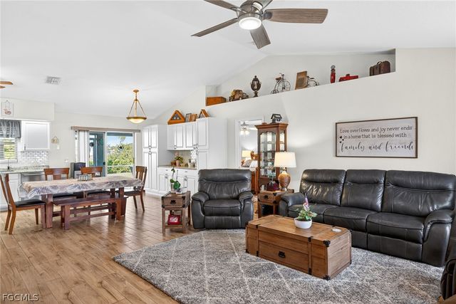 3525 NW 15th ST, Cape Coral, FL 33993