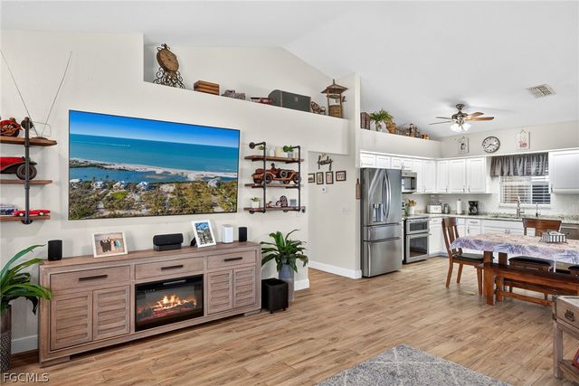 3525 NW 15th ST, Cape Coral, FL 33993