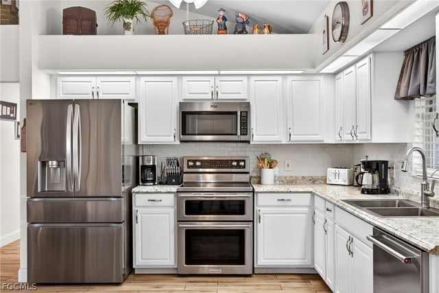 3525 NW 15th ST, Cape Coral, FL 33993