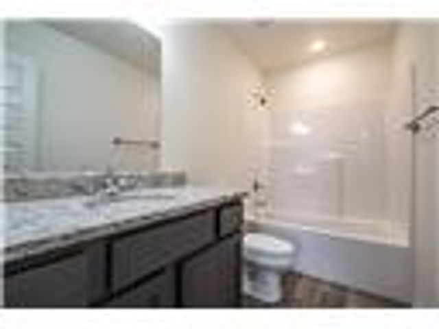 825 S Rupple Road 2, Fayetteville, AR 72704