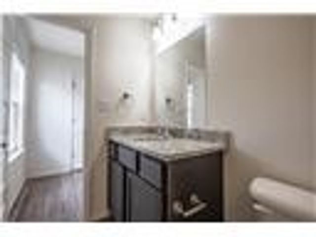 825 S Rupple Road 2, Fayetteville, AR 72704