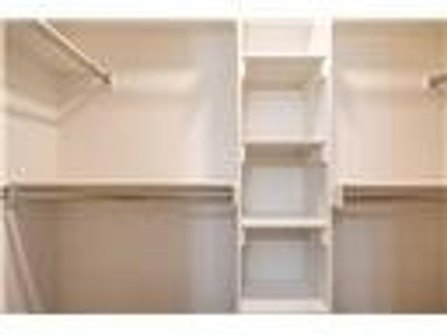 825 S Rupple Road 2, Fayetteville, AR 72704