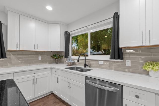 7135 Mathis Ct, Citrus Heights, CA 95610