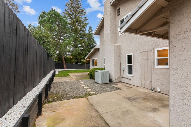 7135 Mathis Ct, Citrus Heights, CA 95610