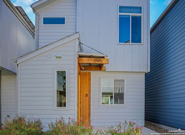 330 Clay St Unit 15, San Antonio, TX 78204