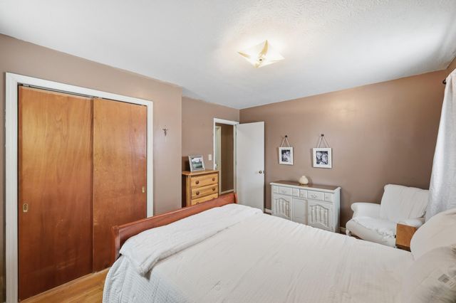 107 Loy Street, Versailles, KY 40383