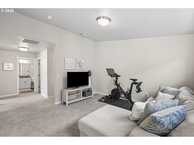 13338 Sw ROSEBERRY Ln, Portland, OR 97224