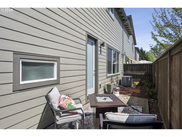 13338 Sw ROSEBERRY Ln, Portland, OR 97224