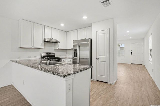 13959 BULL CV, San Antonio, TX 78252