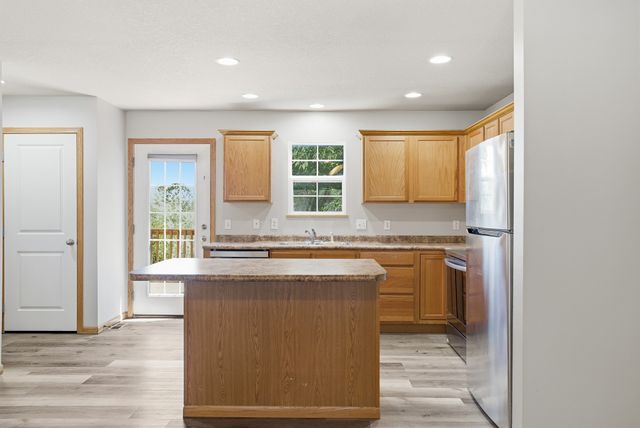 4305 154th Street, Urbandale, IA 50323