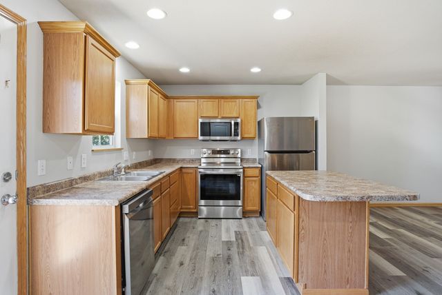 4305 154th Street, Urbandale, IA 50323