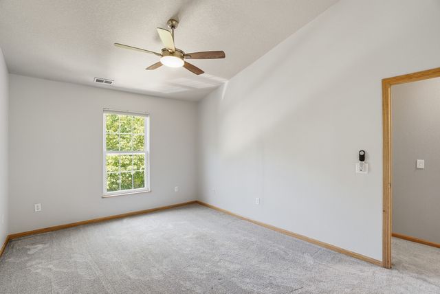 4305 154th Street, Urbandale, IA 50323