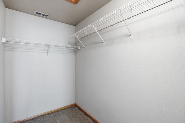 4305 154th Street, Urbandale, IA 50323