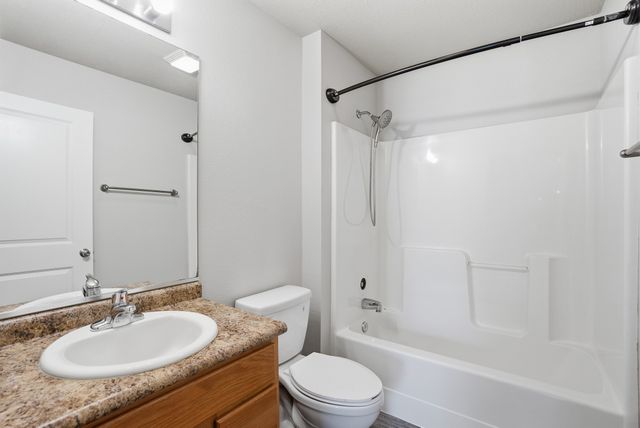 4305 154th Street, Urbandale, IA 50323