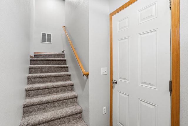 4305 154th Street, Urbandale, IA 50323