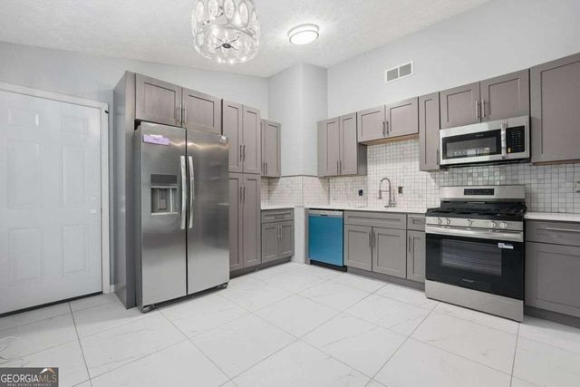 5856 Rock Road, Union City, GA 30291