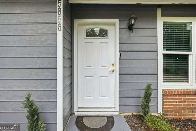 5856 Rock Road, Union City, GA 30291