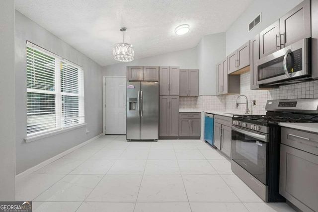 5856 Rock Road, Union City, GA 30291