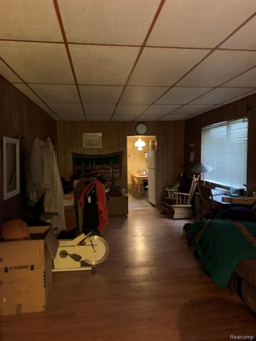 2255 Yemans Street, Hamtramck, MI 48212