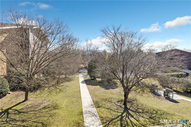 154 Cold Spring Road 19, Stamford, CT 06905
