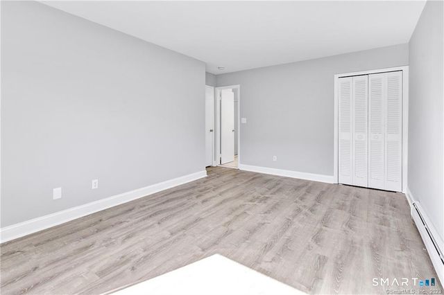 154 Cold Spring Road 19, Stamford, CT 06905