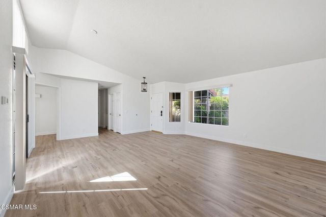 802 Congressional Road, Simi Valley, CA 93065