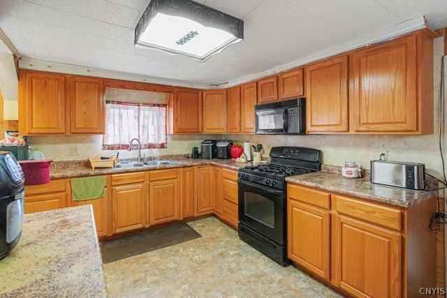 549 State Rt 5s, German Flatts, NY 13407