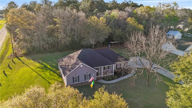 21 Bailey Drive, Jesup, GA 31545