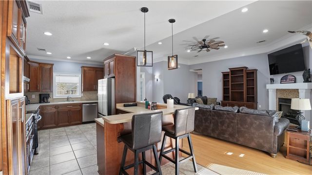 21 Bailey Drive, Jesup, GA 31545