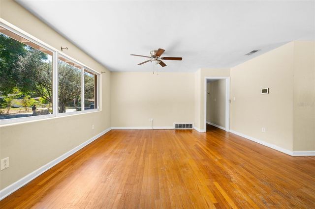 3716 SW 2ND PLACE, Gainesville, FL 32607