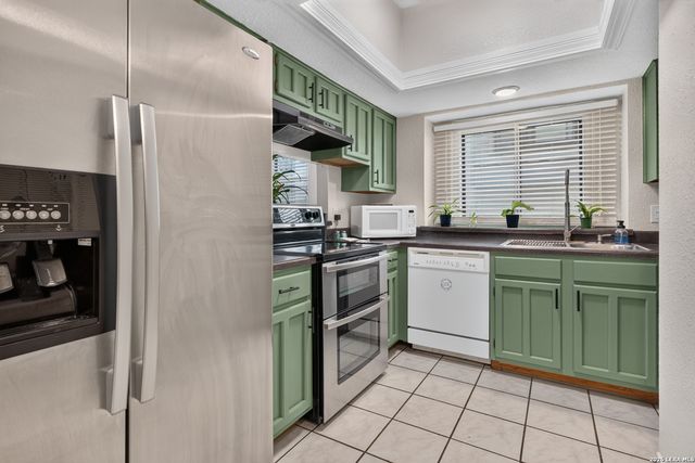 14122 Churchill Estates Blvd Apt 1201, San Antonio, TX 78248