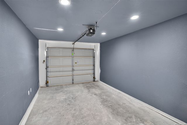 14122 Churchill Estates Blvd Apt 1201, San Antonio, TX 78248