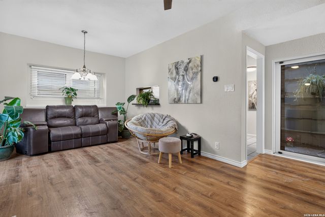 14122 Churchill Estates Blvd Apt 1201, San Antonio, TX 78248