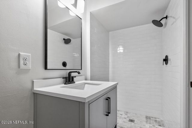 7053 EAGLES PERCH Drive, Jacksonville, FL 32244