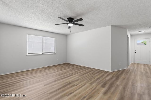 7053 EAGLES PERCH Drive, Jacksonville, FL 32244