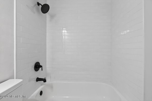 7053 EAGLES PERCH Drive, Jacksonville, FL 32244