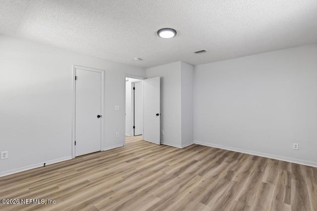 7053 EAGLES PERCH Drive, Jacksonville, FL 32244