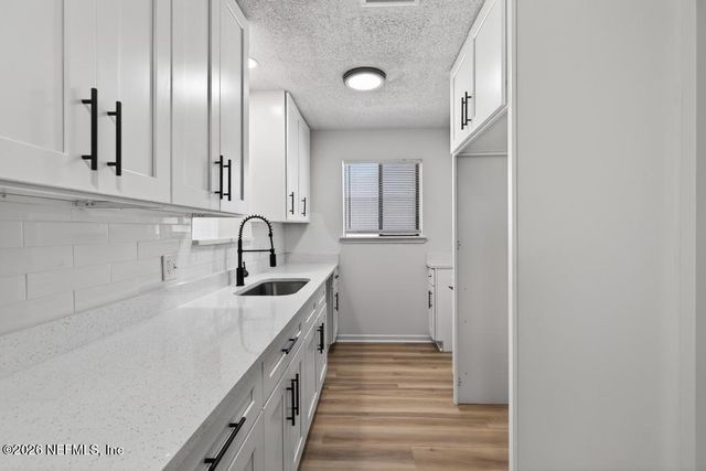 7053 EAGLES PERCH Drive, Jacksonville, FL 32244