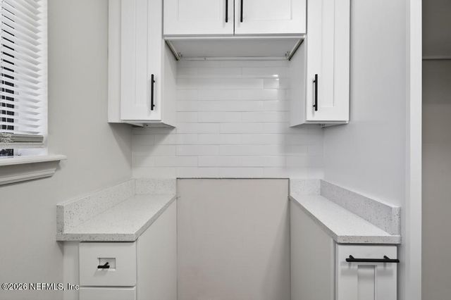 7053 EAGLES PERCH Drive, Jacksonville, FL 32244