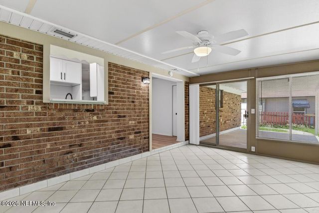 7053 EAGLES PERCH Drive, Jacksonville, FL 32244